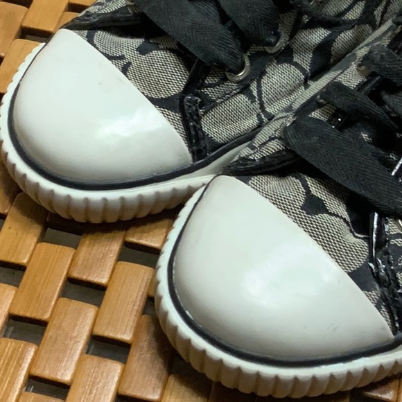 Coach Sneaker Sale$$$ - Picture 4 of 4